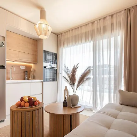Anna Luxury By Rentalspro - Nea Halkidiki Apartament